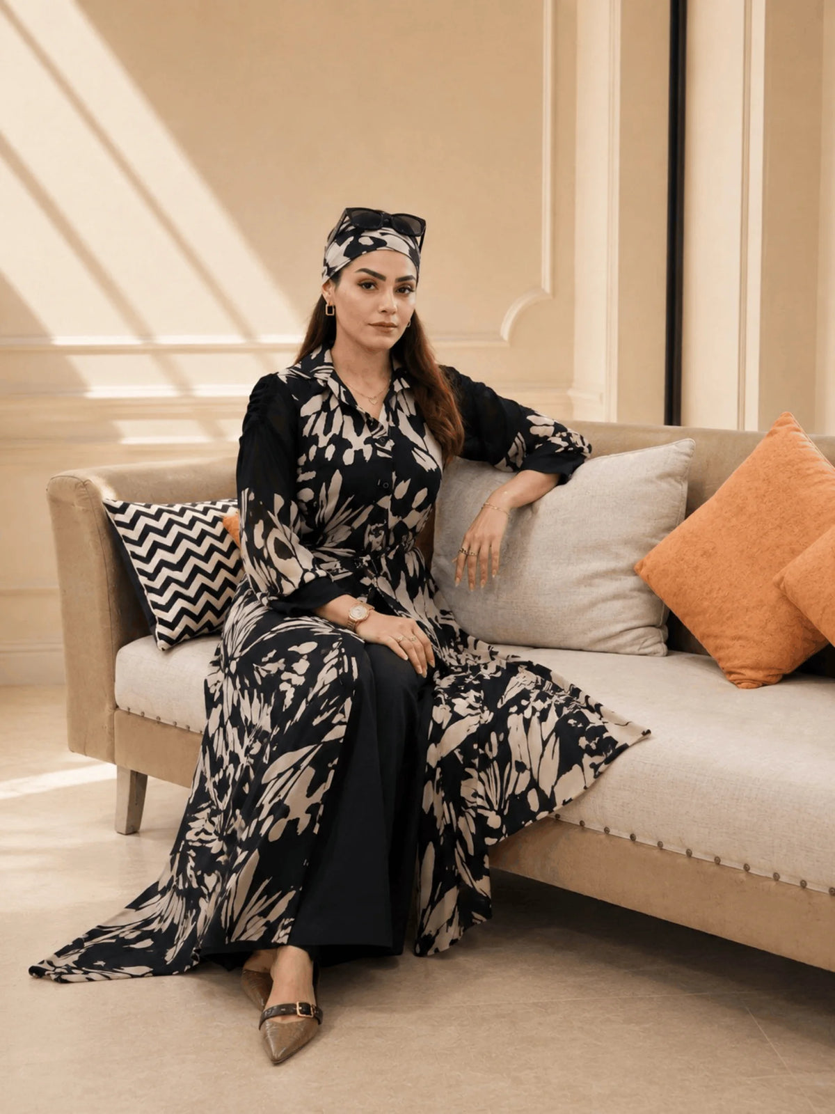 Black & Cream Abstract Print Tie-Waist Maxi Dress
